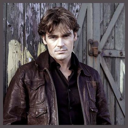 Jeroen Van Der Boom photo 1