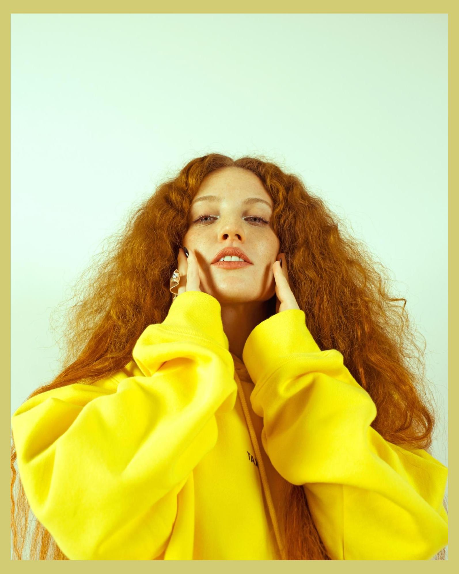 Jess Glynne photo 1