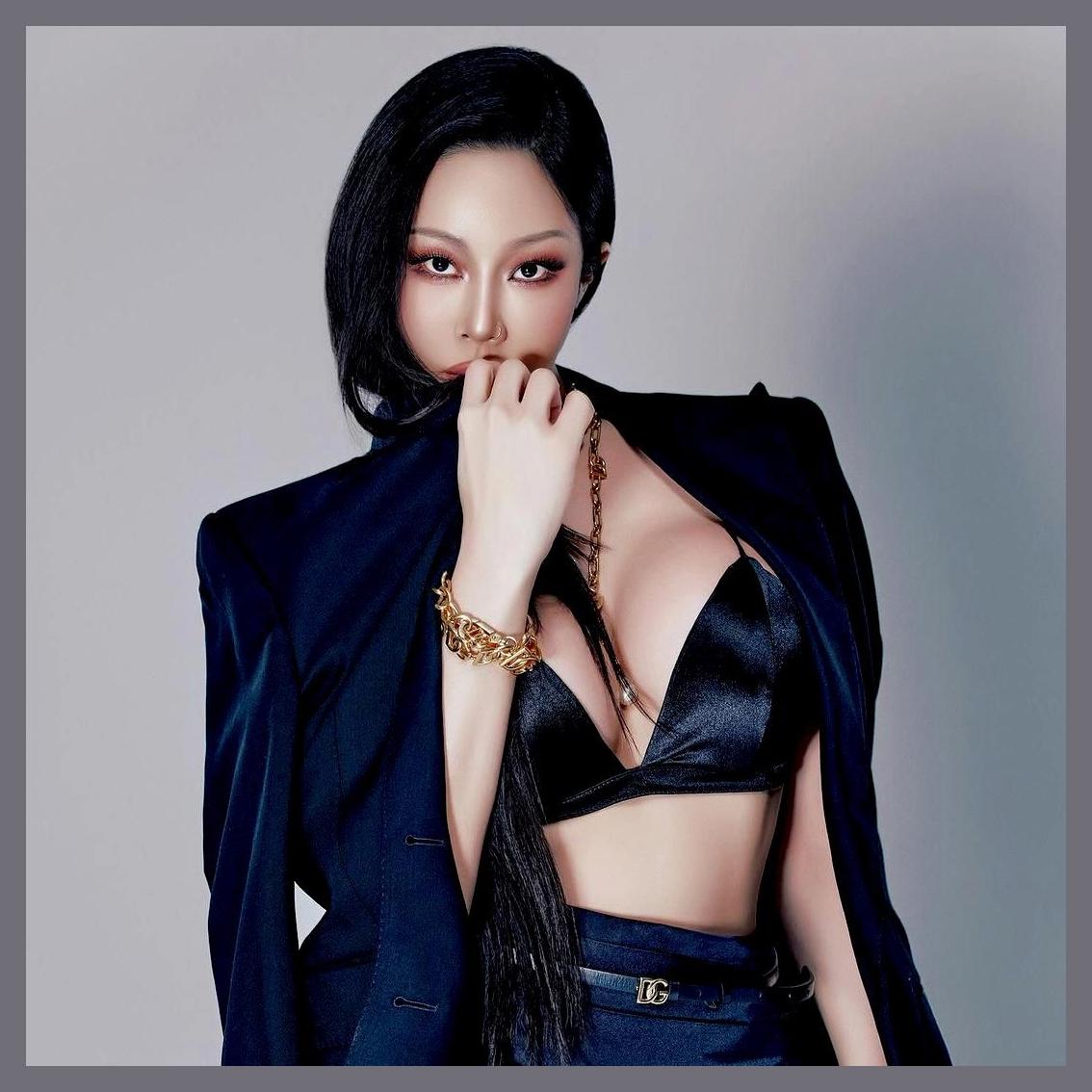 Jessi photo 1