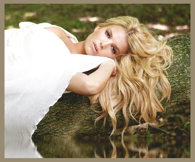 Jessica Simpson photo 1