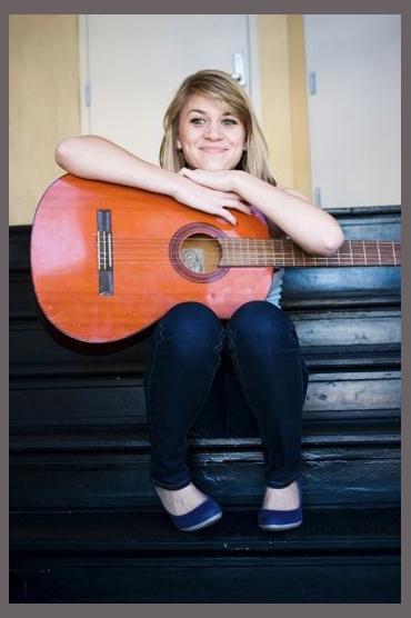 Jillian Edwards photo 1