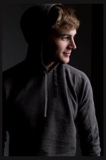 Jimmy Robbins photo 1