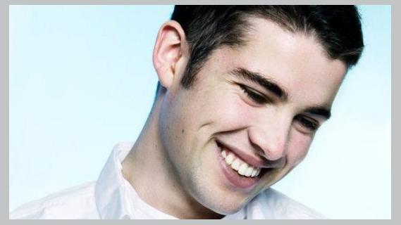 Joe McElderry photo 1