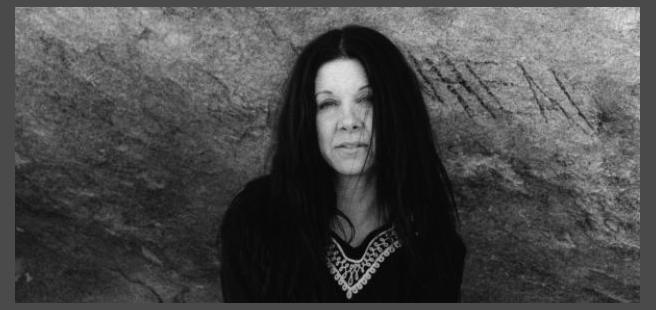 Johnette Napolitano photo 1