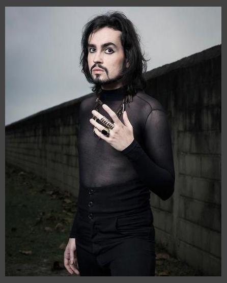 Johnny Hooker photo 1