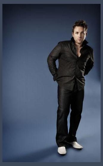 Johnny Reid photo 1
