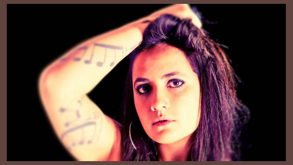 Joice Santos photo 1