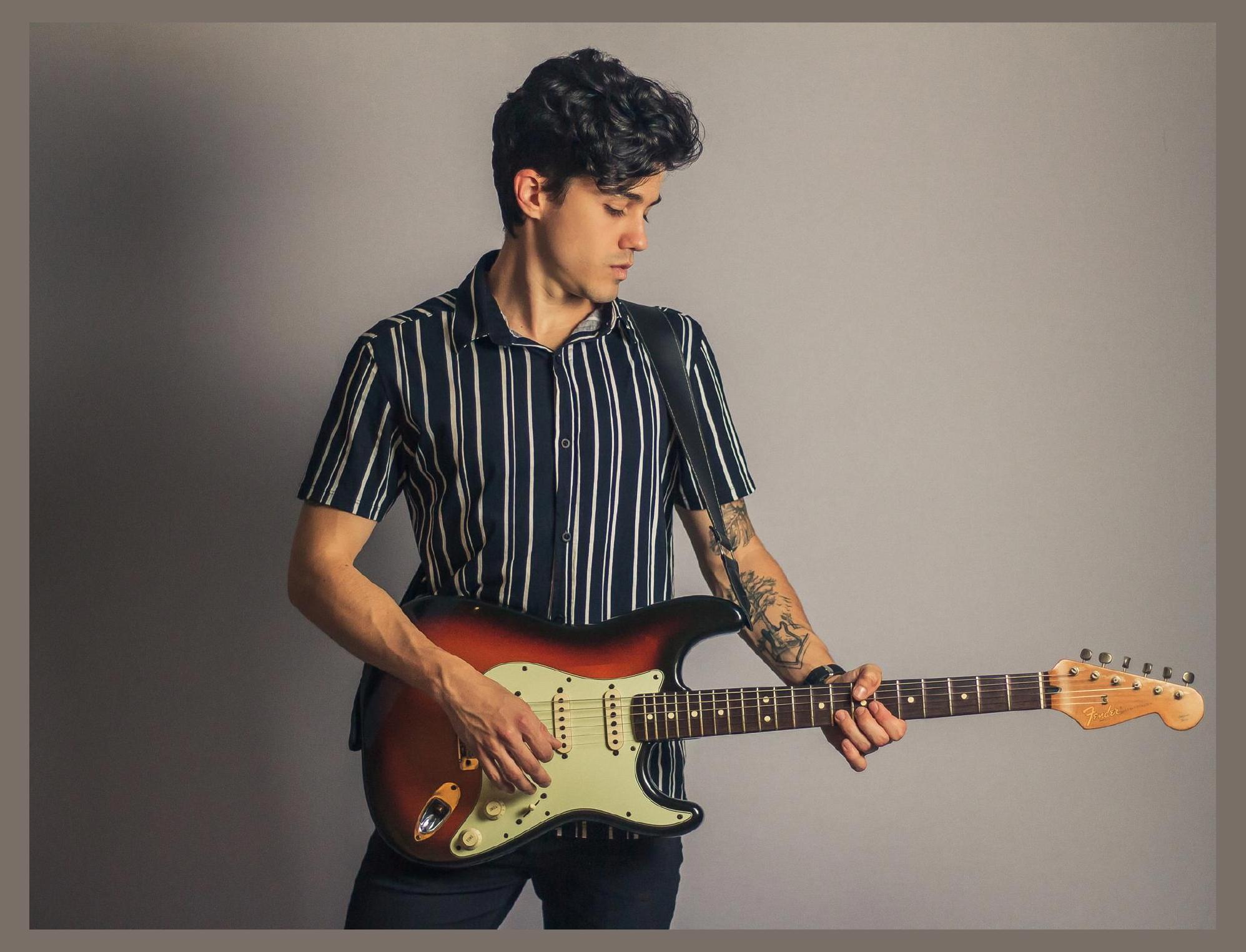 Jonny Alvez photo 1