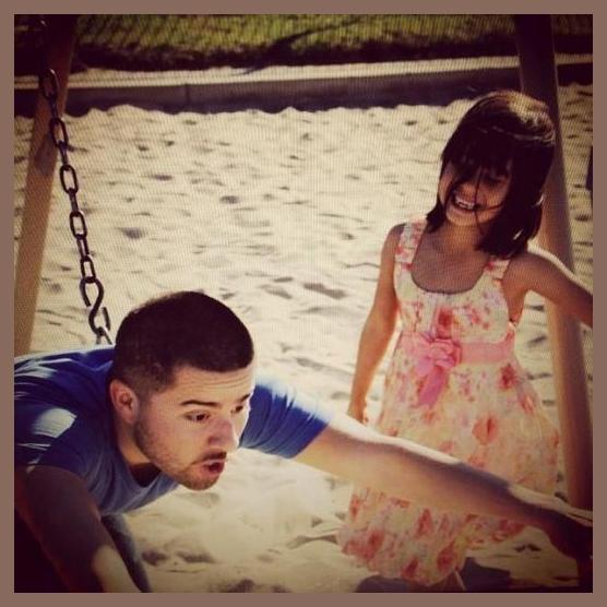 Jorge e Alexa Narvaez photo 1