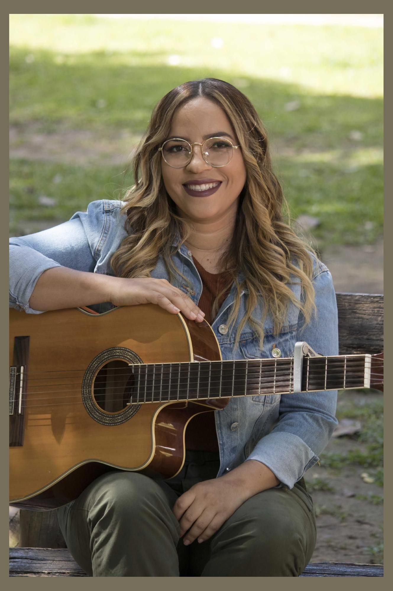 Joseane Gomes photo 1