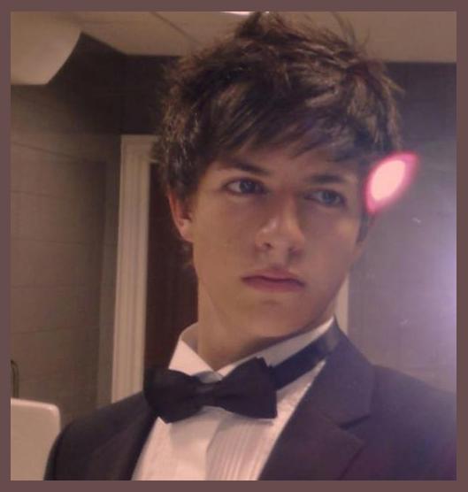 Josh Dubovie photo 1