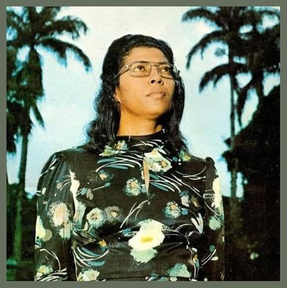 Jacira Silva photo 1