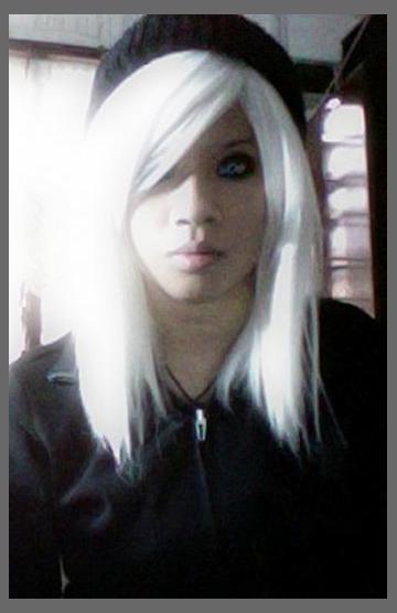 J'Lostein photo 1