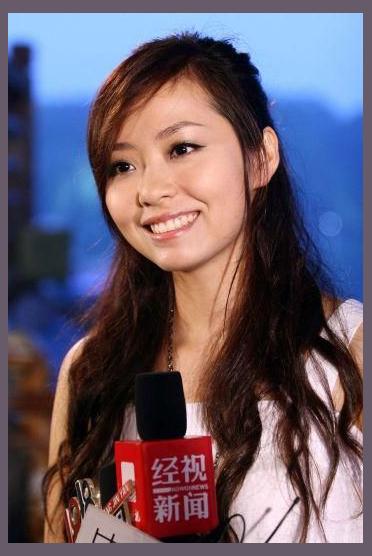 Jane Zhang (Zhang Liang Ying) photo 1