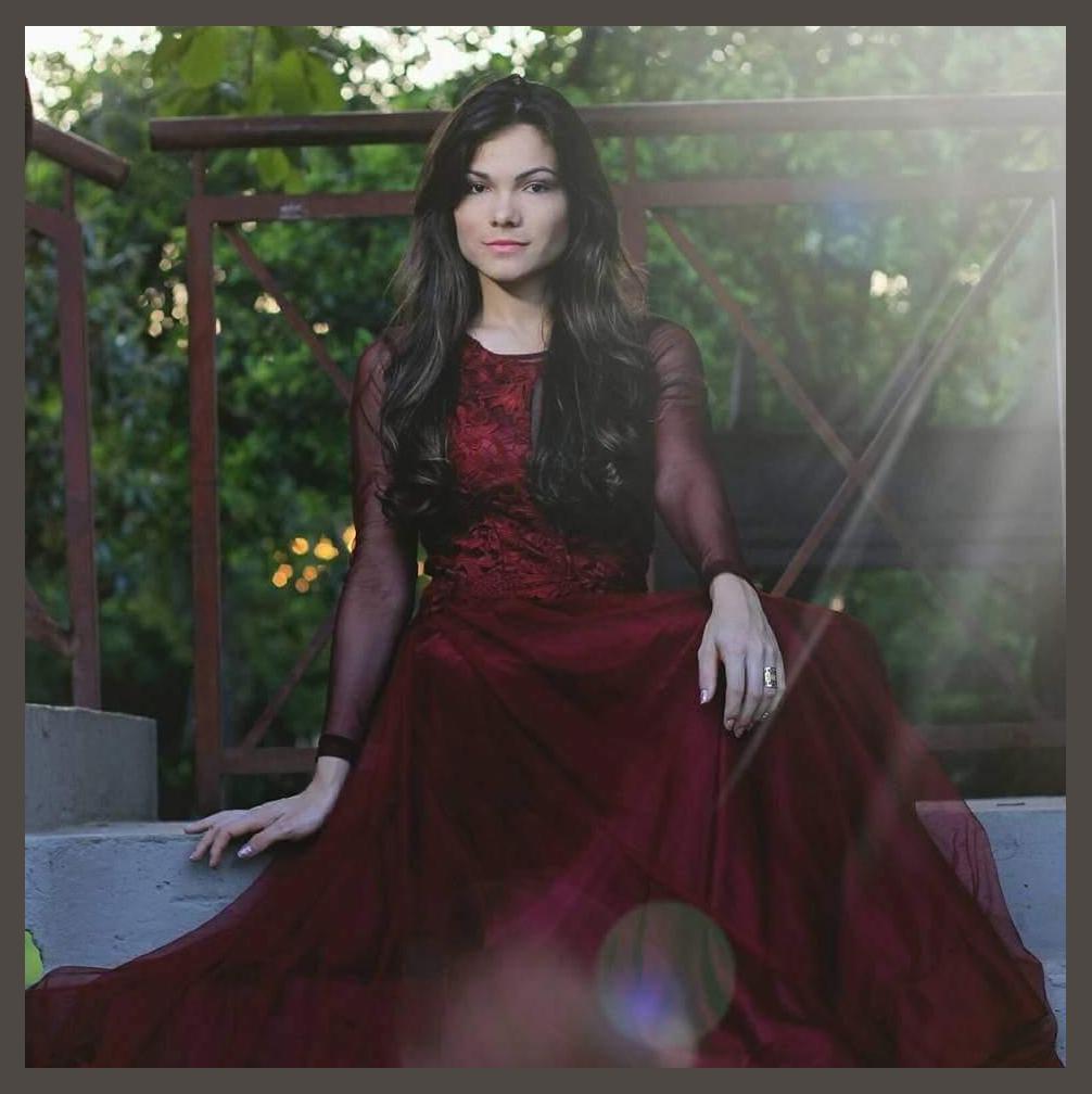 Kamilla Freitas photo 1