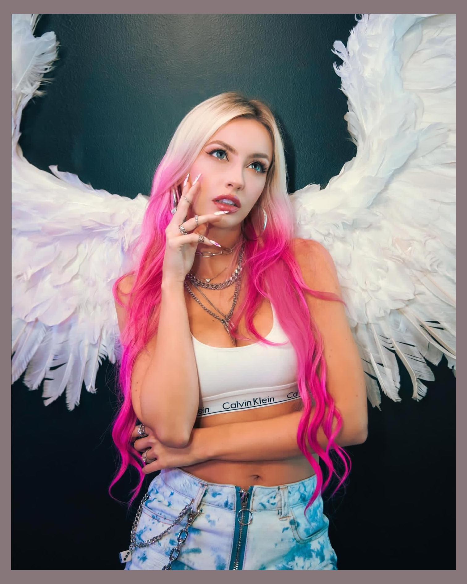 Katie Angel photo 1