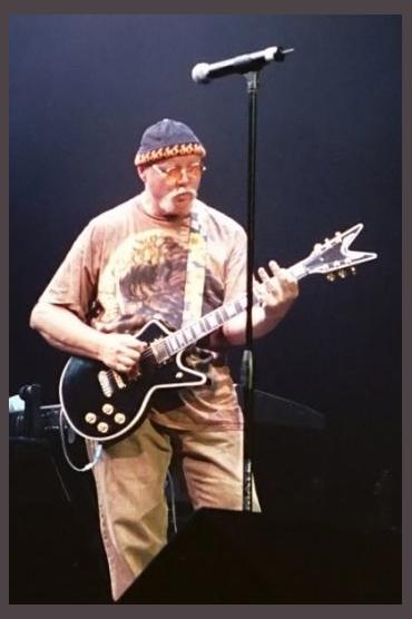 Kerry Livgren photo 1