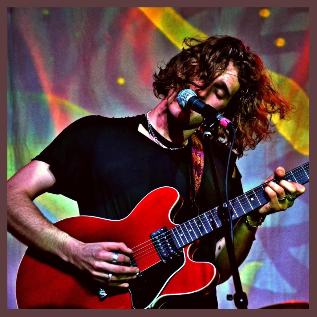 Kid Bloom photo 1