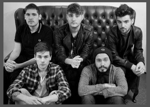Kids In Glass Houses photo 1