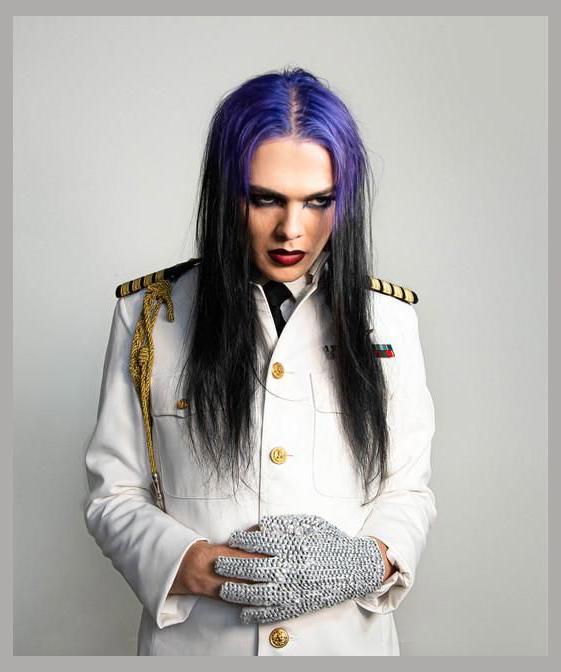 Kim Dracula photo 1