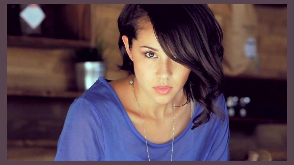 Kina Grannis photo 1