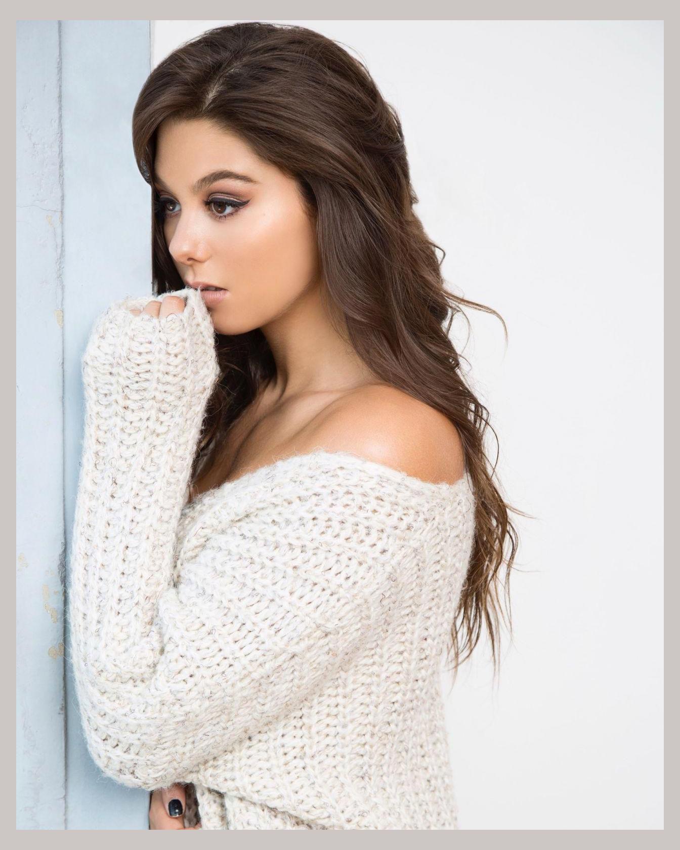 Kira Kosarin photo 1