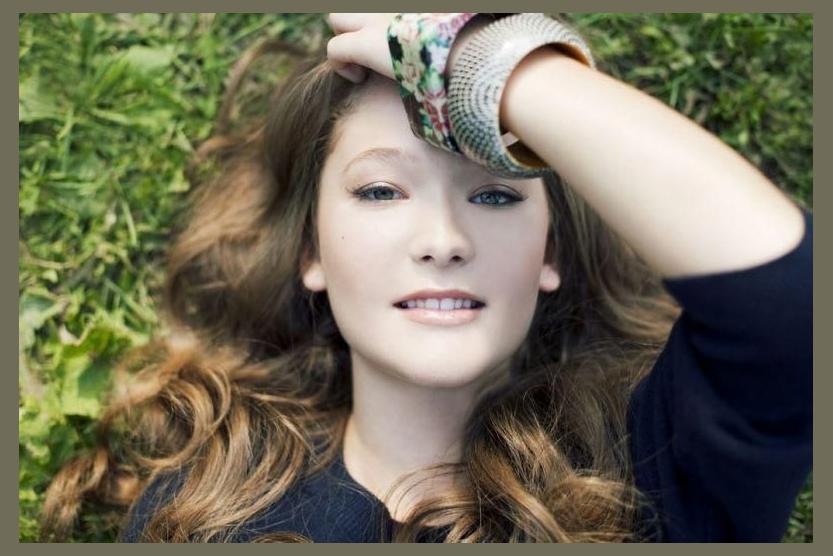Kira Isabella photo 1