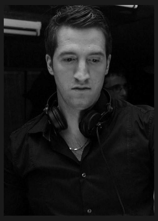 Kosta Dee photo 1