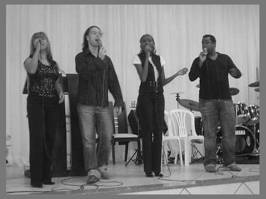Kades Singers photo 1