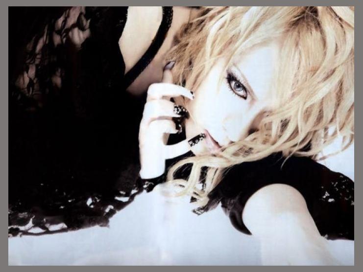 Kamijo photo 1
