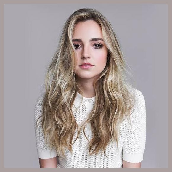 Katelyn Tarver photo 1