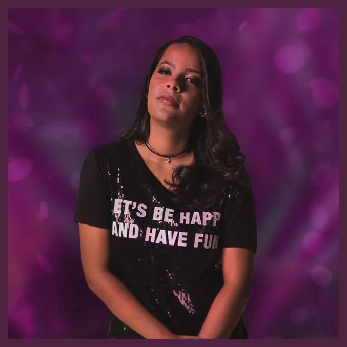 Lari Tavares photo 1