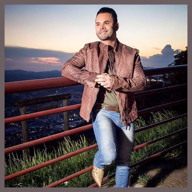 Leandro Marques Oficial photo 1