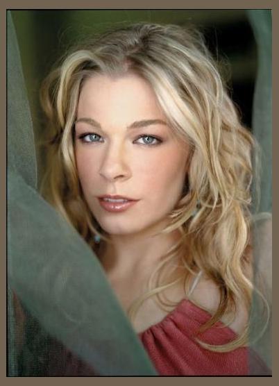LeAnn Rimes photo 1