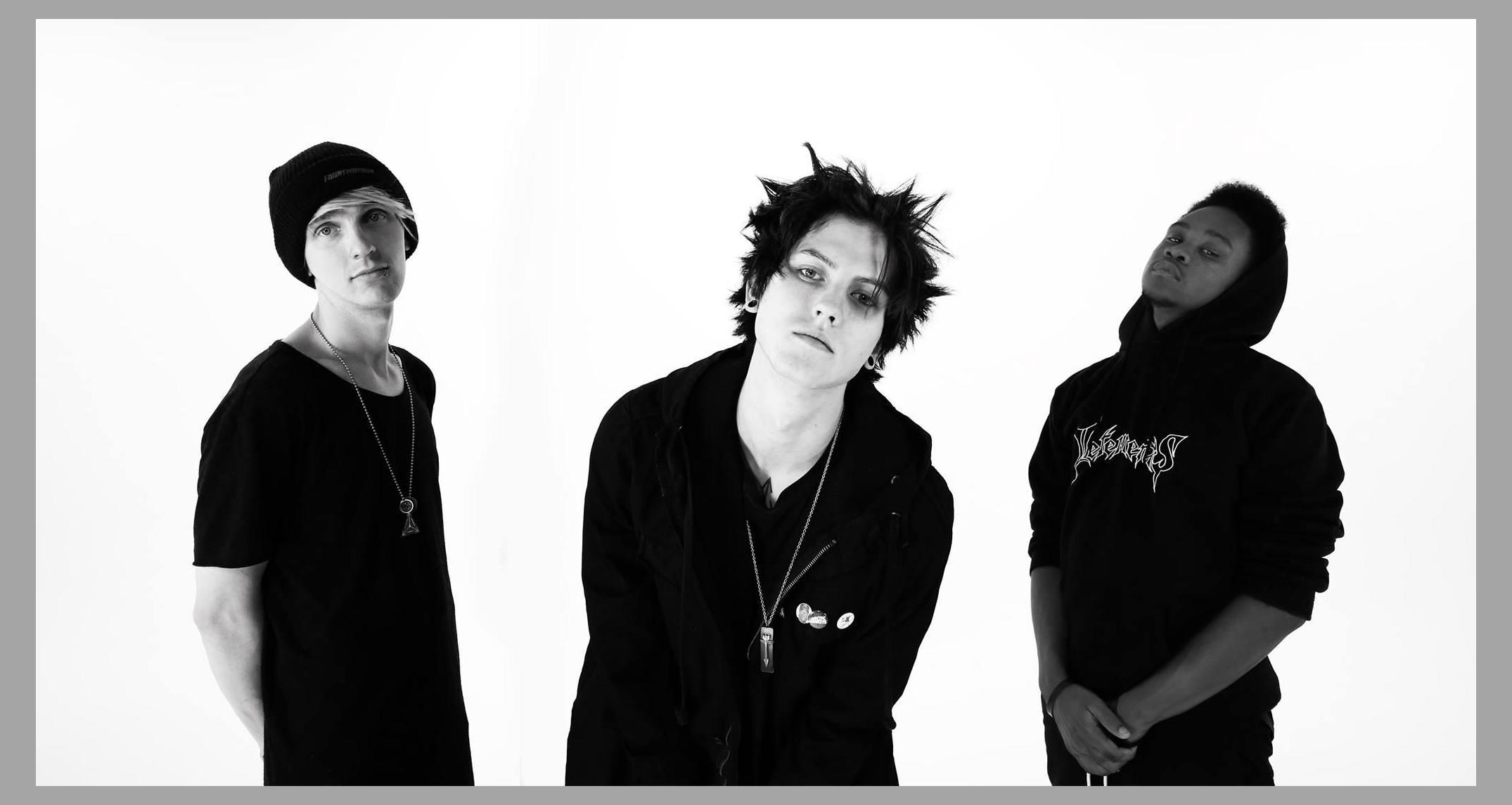 Leave The Universe photo 1