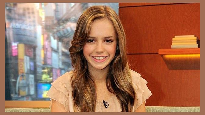 Lexi St. George photo 1