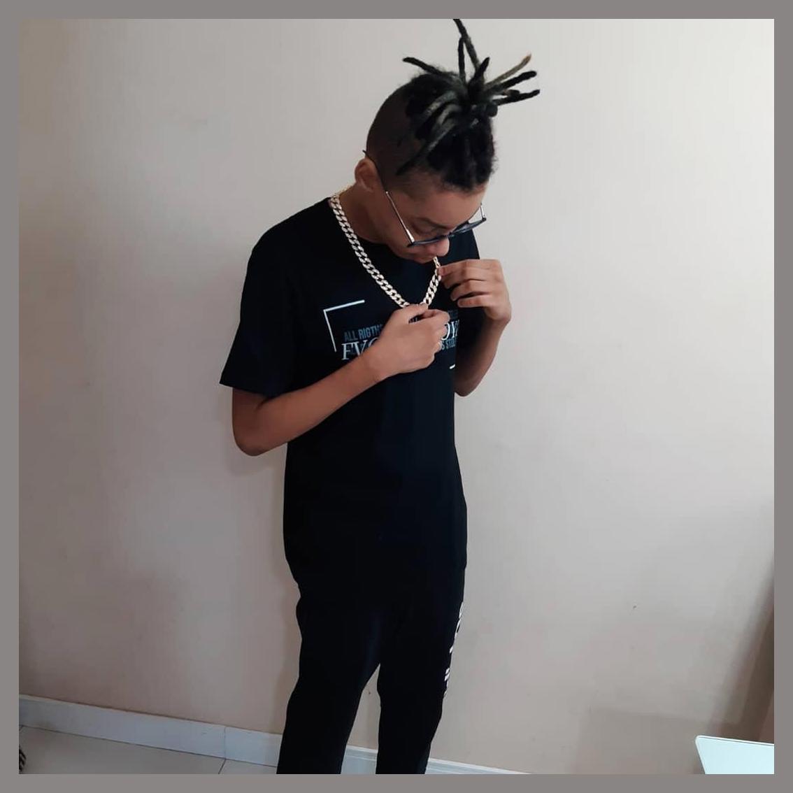 Lil Pines photo 1