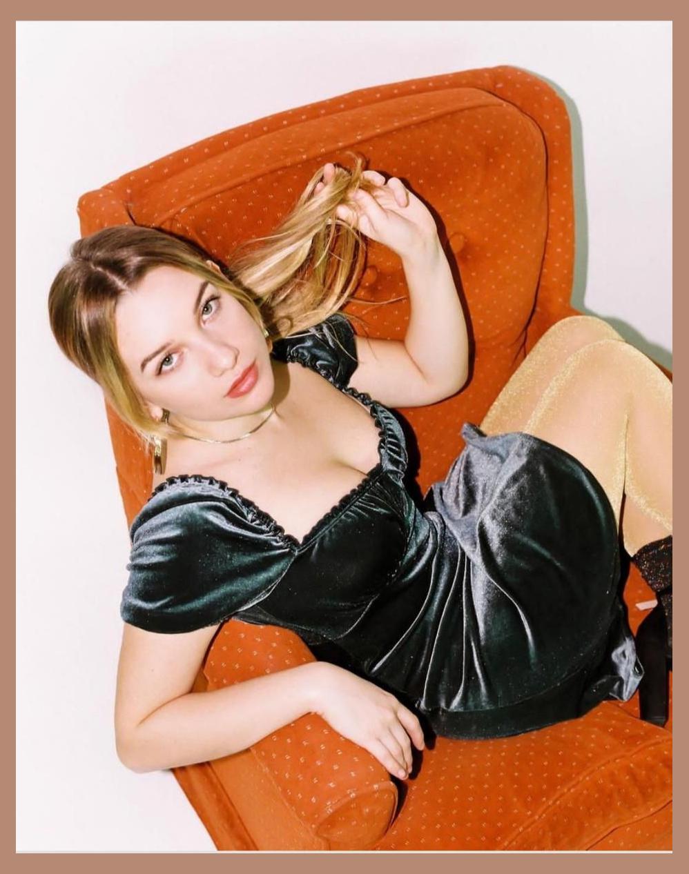 Linsey Urrea photo 1