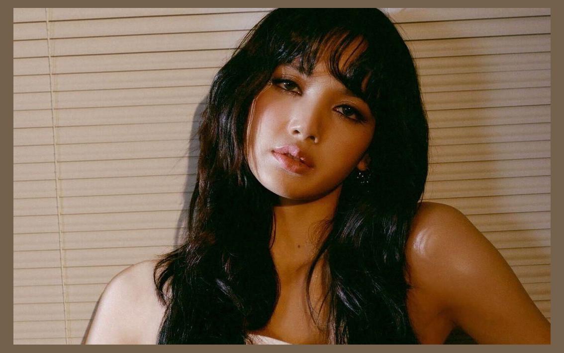 LISA (BLACKPINK) photo 1