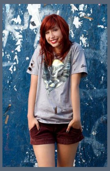 Liz Lee photo 1