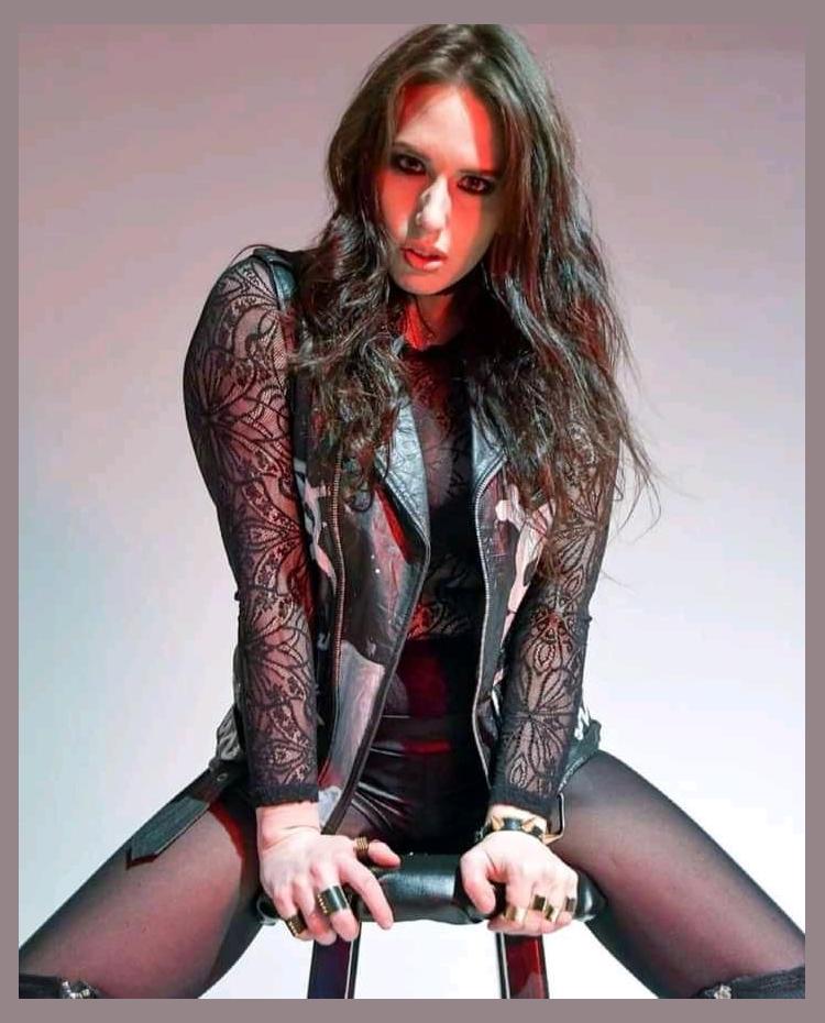 Madame Mayhem photo 1