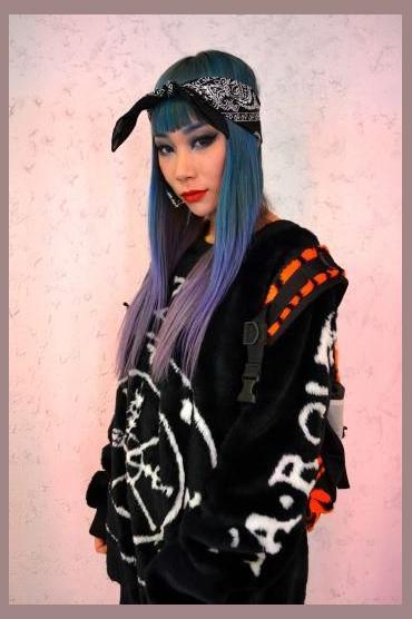 Mademoiselle Yulia photo 1