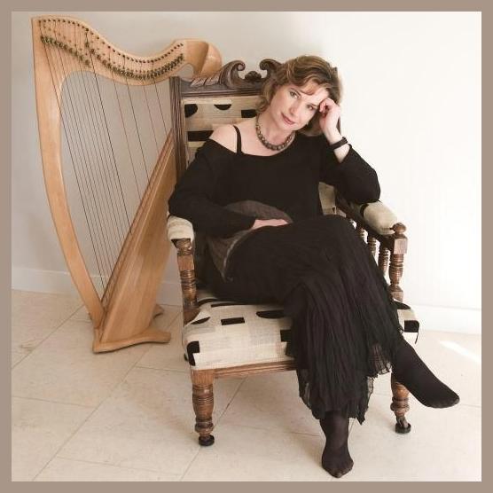 Maggie MacInnes photo 1