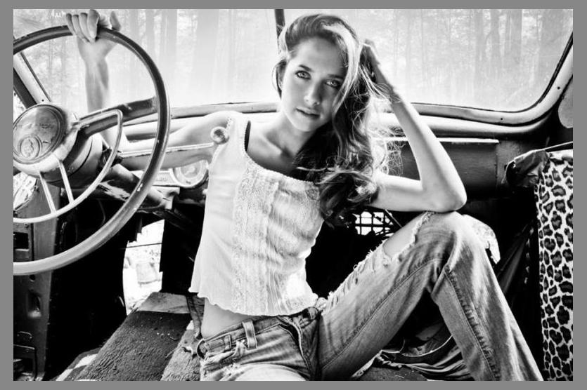 Maiara Walsh photo 1