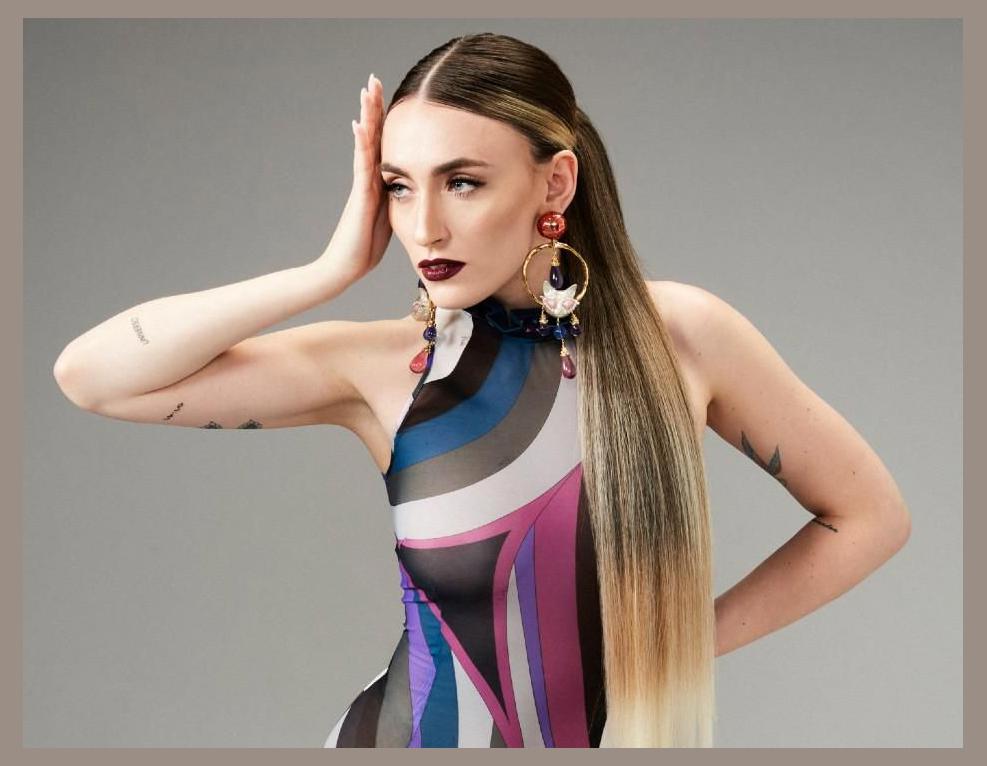 Mara Sattei photo 1