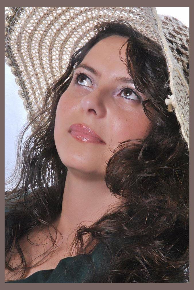 Mara Rúbia photo 1