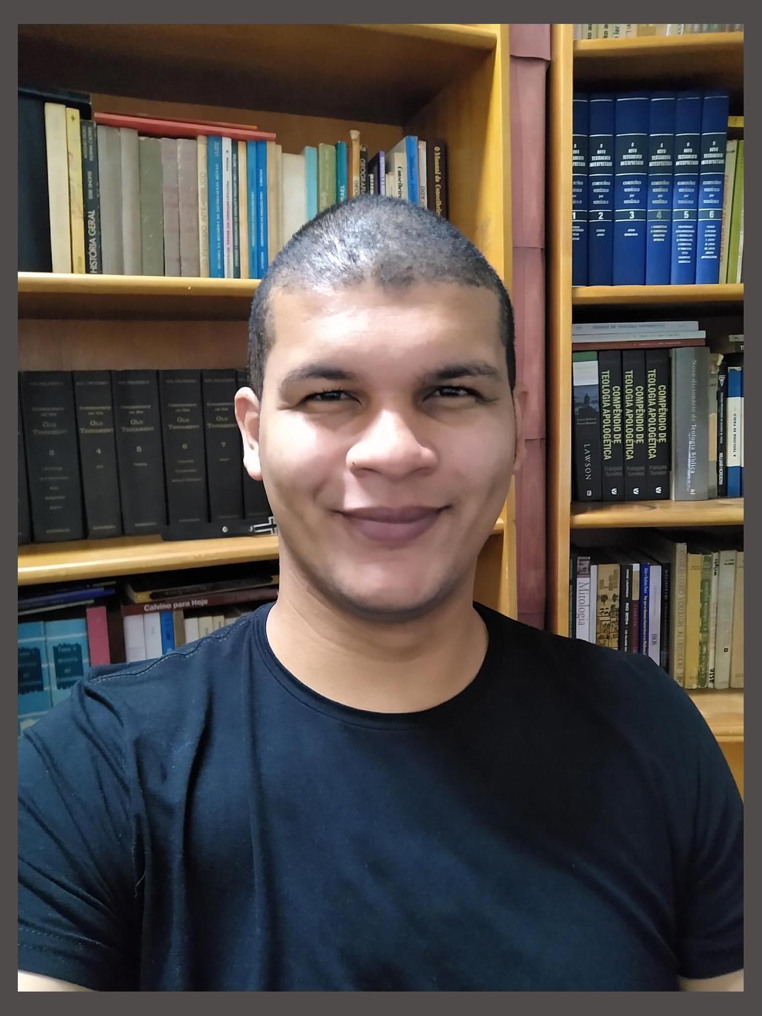Marcos Júnior photo 1