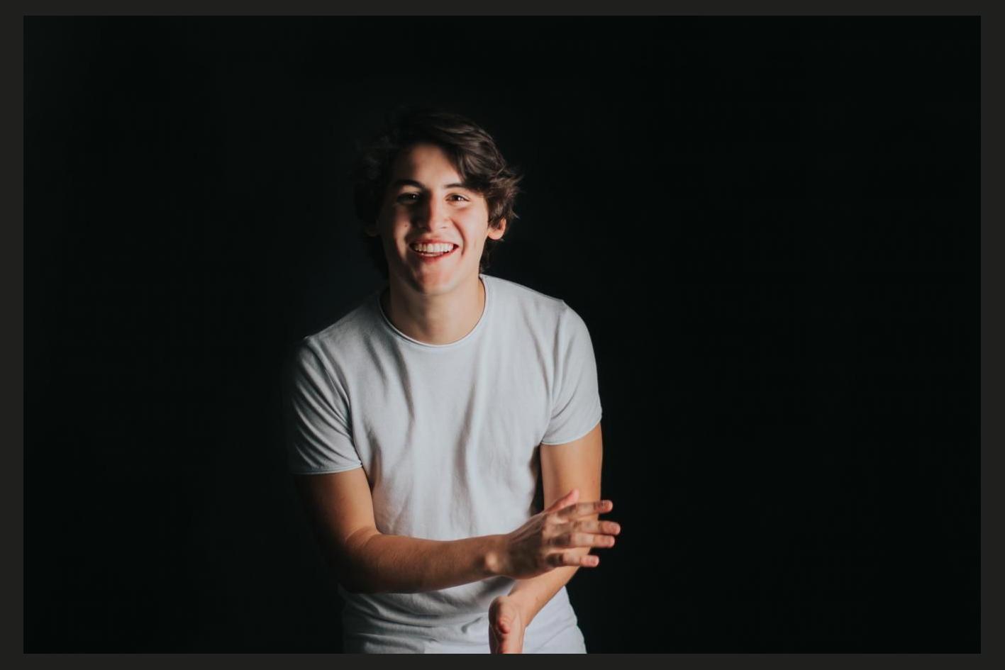 Marcos Menchaca photo 1