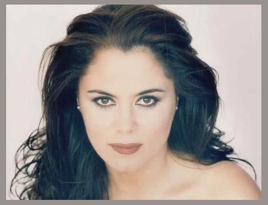 Maria Vidal photo 1