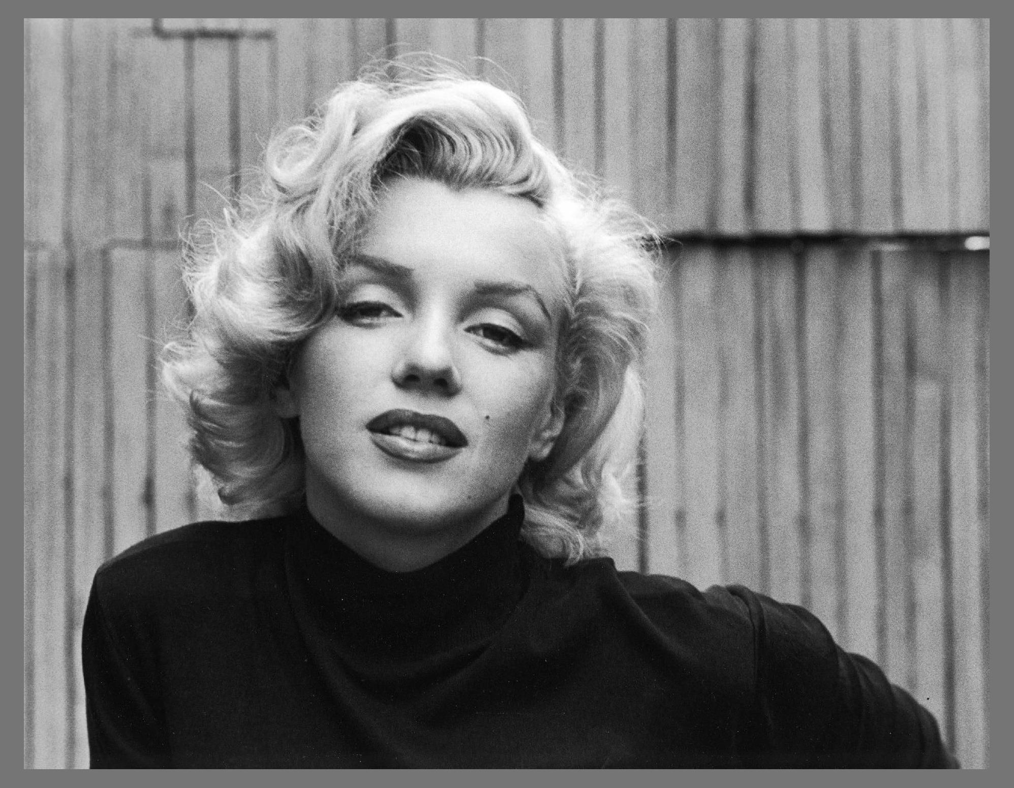 Marilyn Monroe photo 1